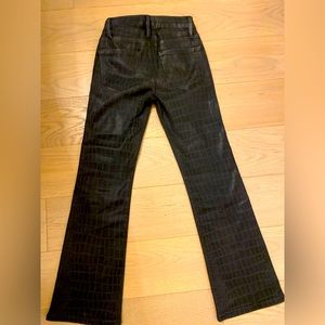 Frame “leather like” embossed black jeans. Brand new!